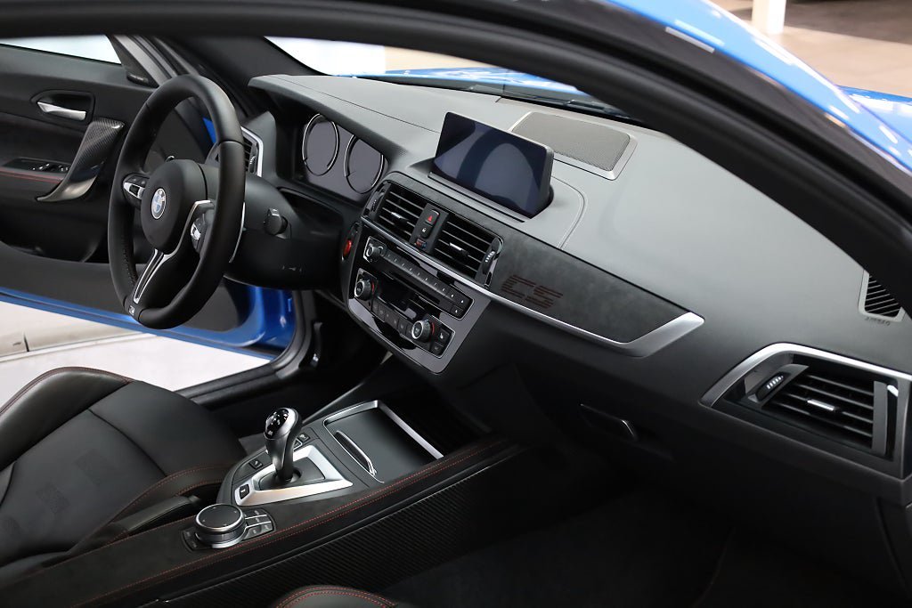 Vehicle Image 22