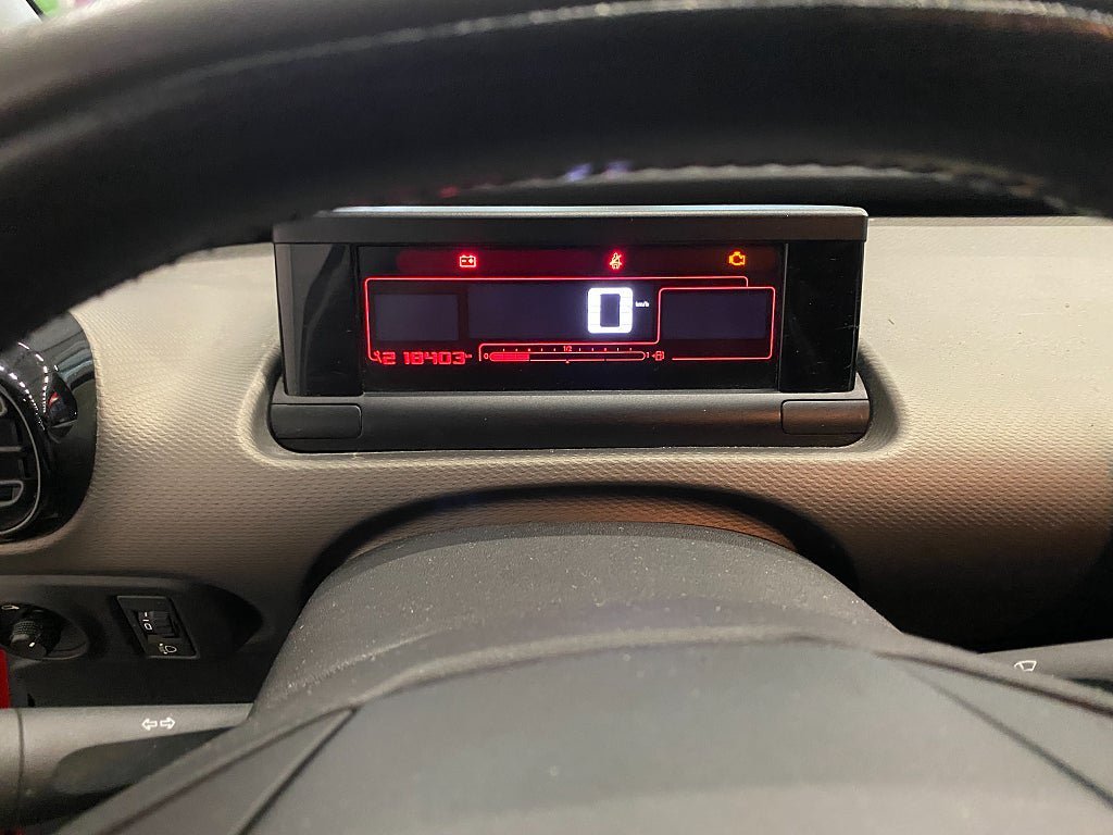 Vehicle Image 19