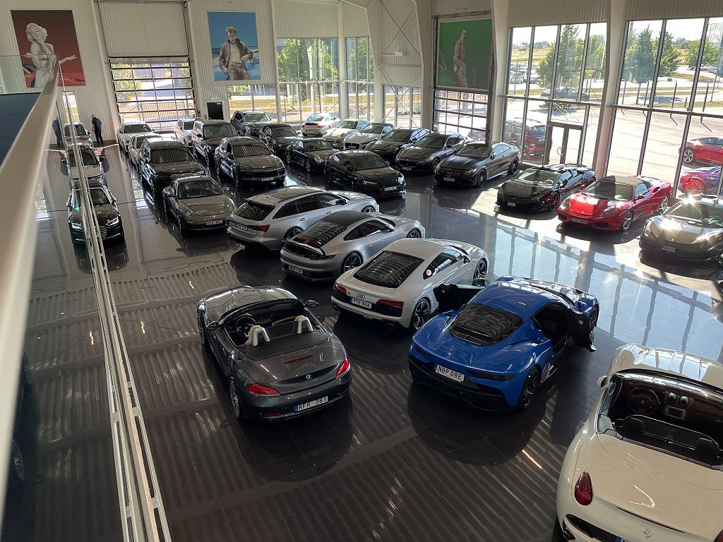 Vehicle Image 7