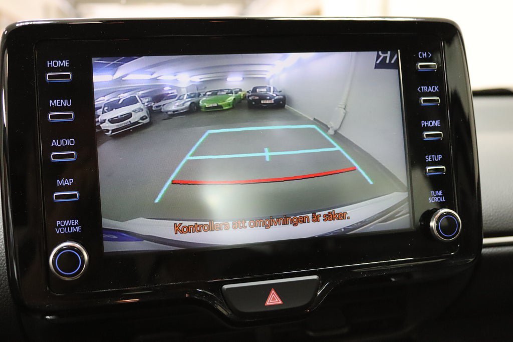 Vehicle Image 15