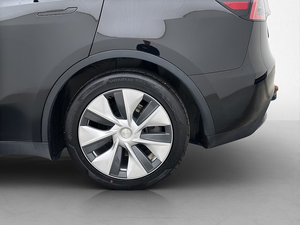 Vehicle Image 30