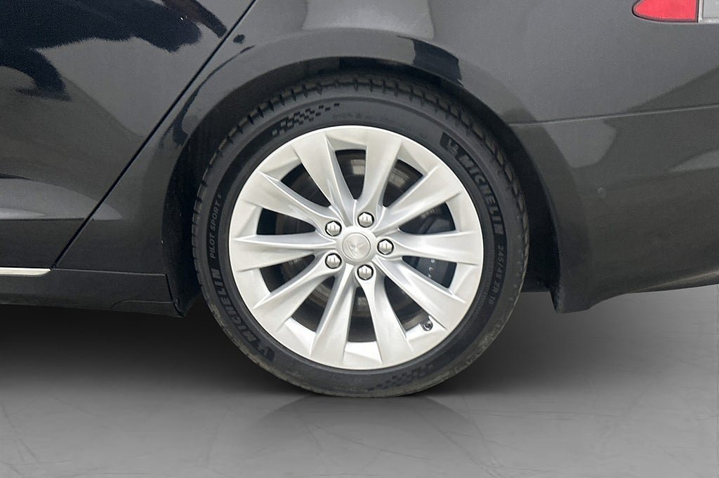 Vehicle Image 31