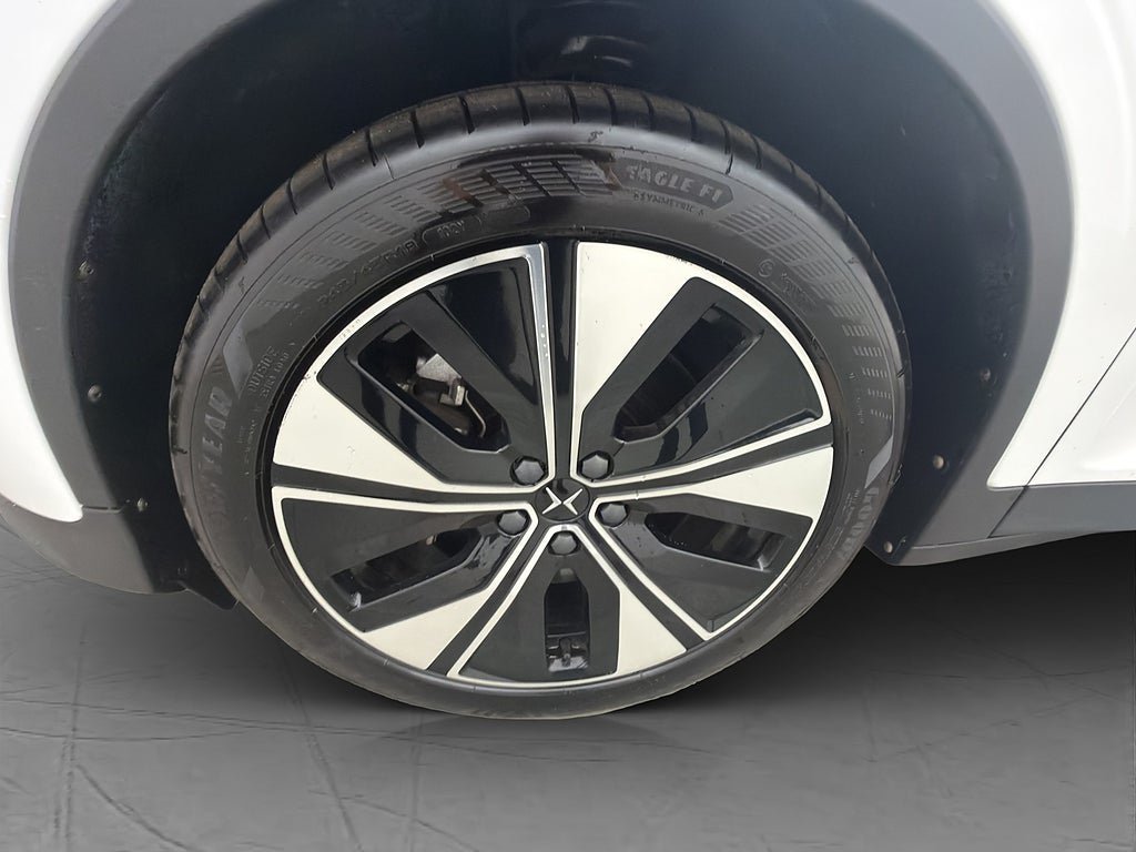 Vehicle Image 38