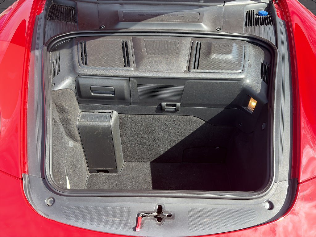 Vehicle Image 18