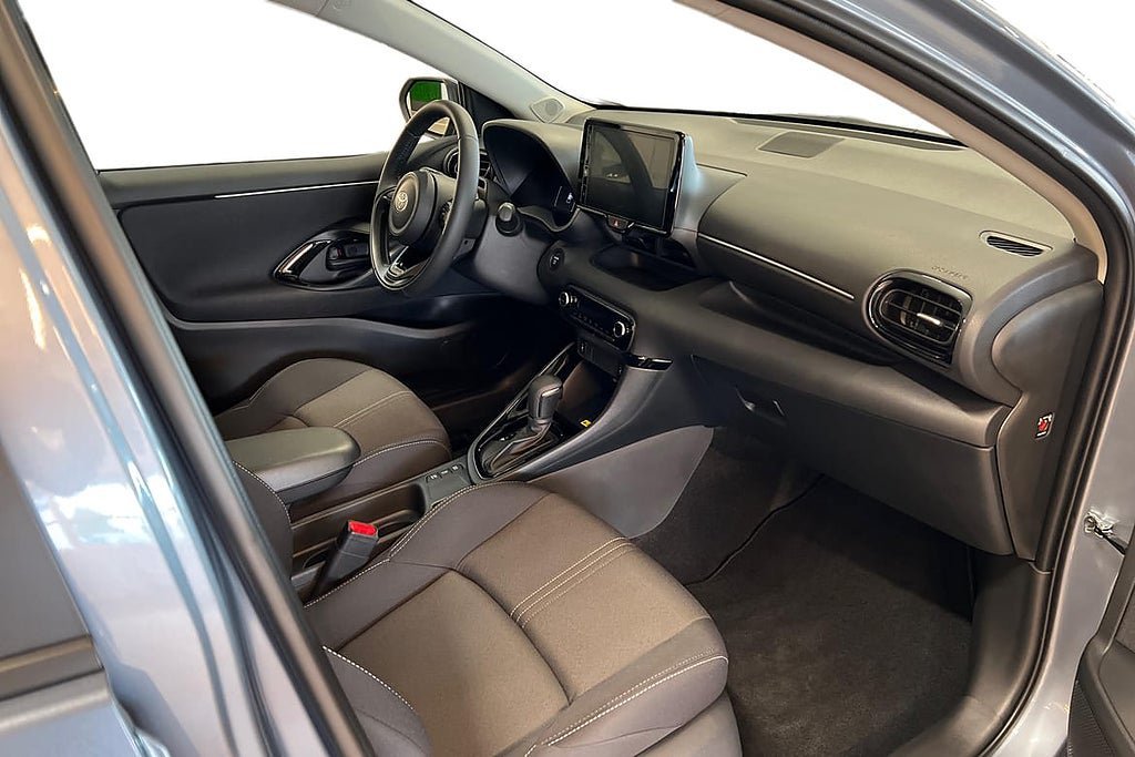 Vehicle Image 18