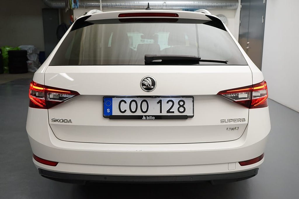 Vehicle Image 18