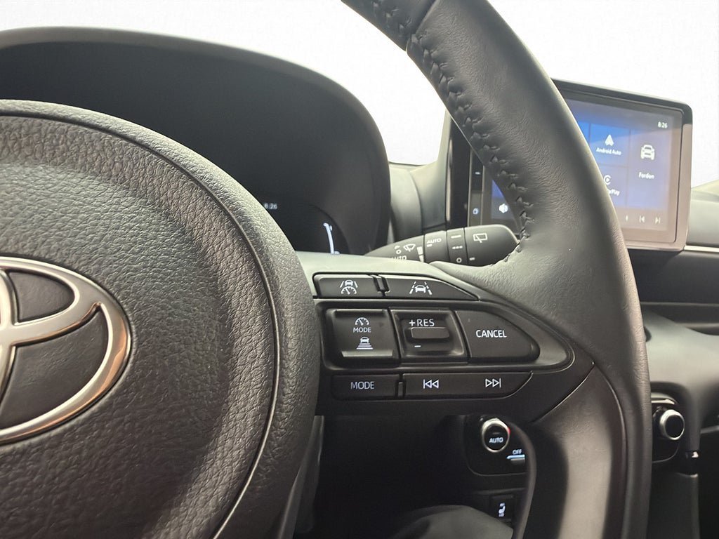 Vehicle Image 18