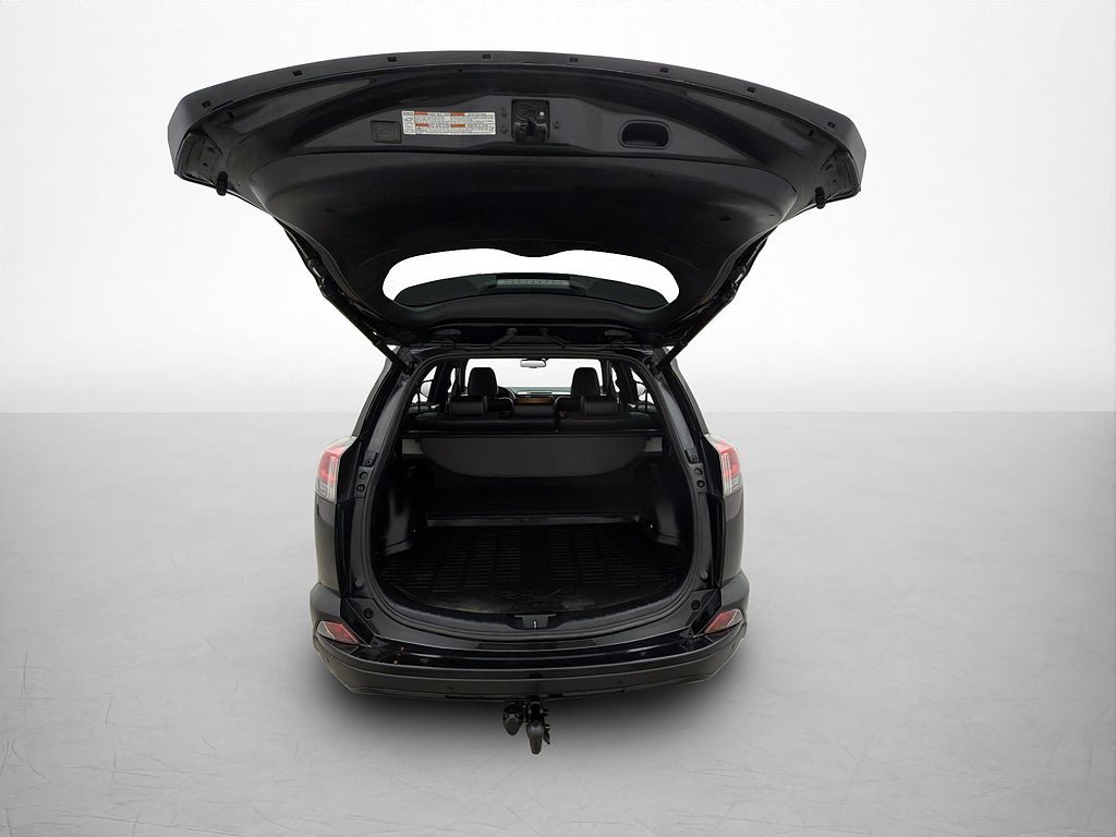 Vehicle Image 31
