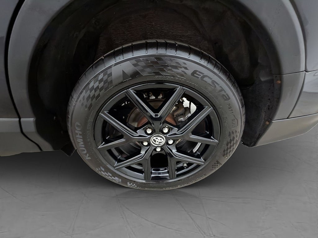 Vehicle Image 33