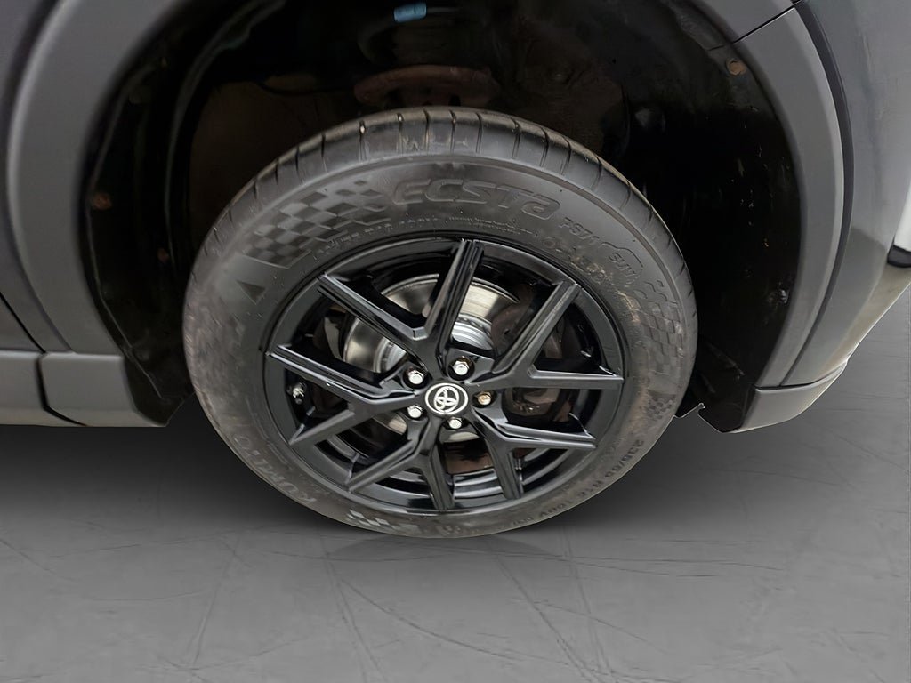 Vehicle Image 35