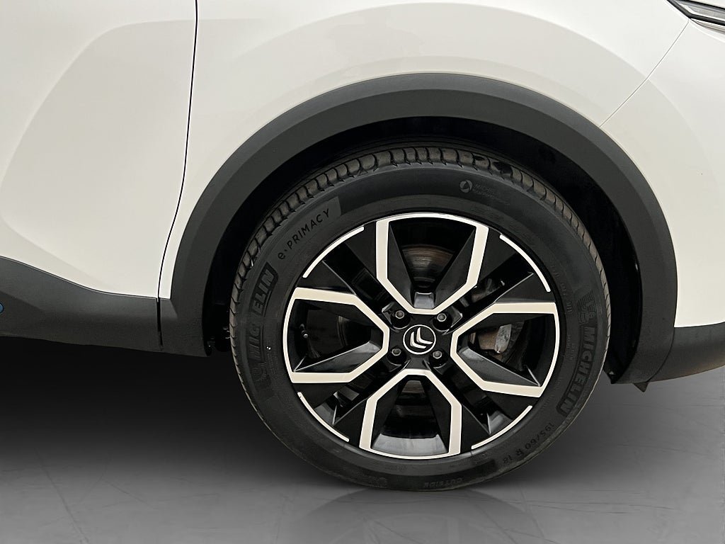 Vehicle Image 30