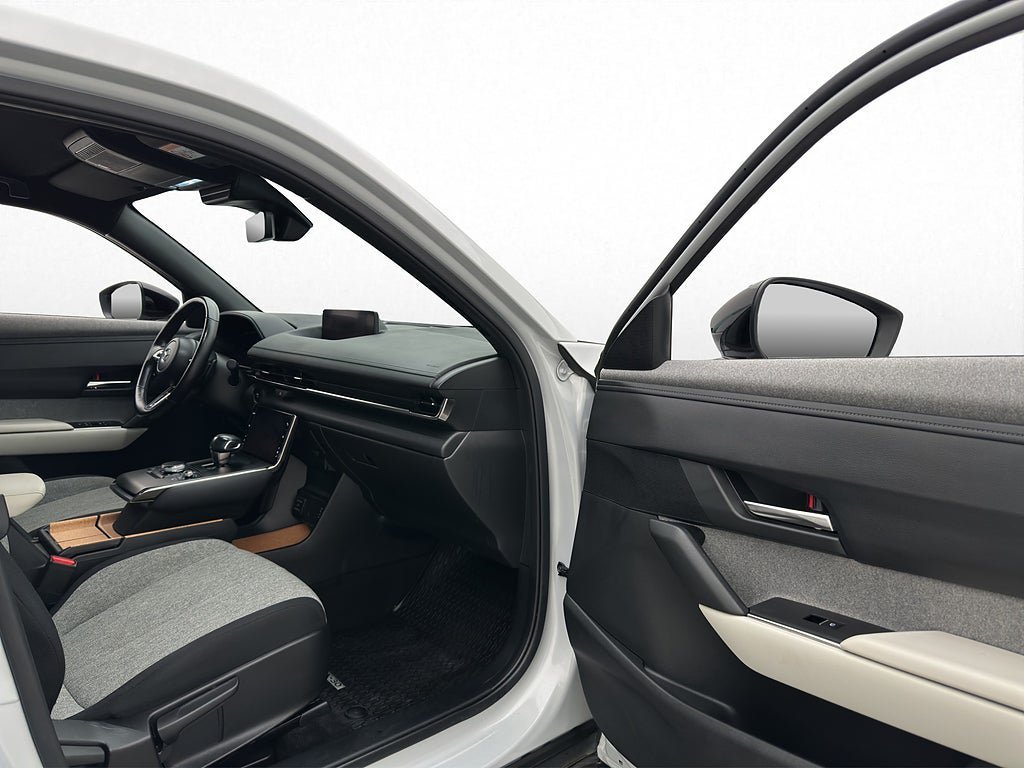 Vehicle Image 27