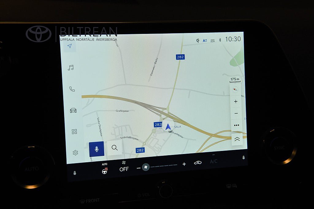 Vehicle Image 17