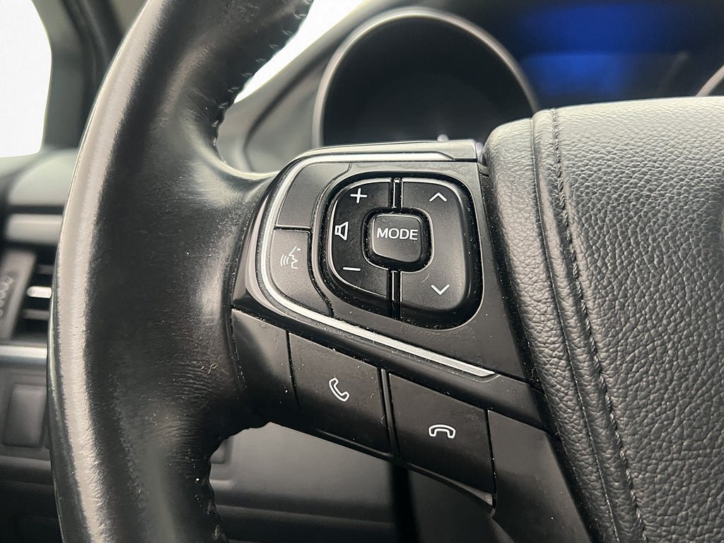 Vehicle Image 17