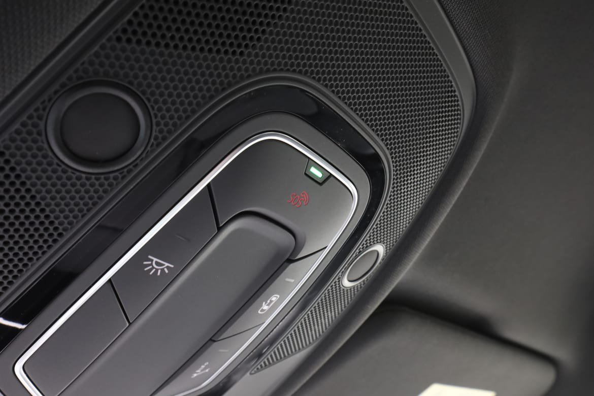 Vehicle Image 33