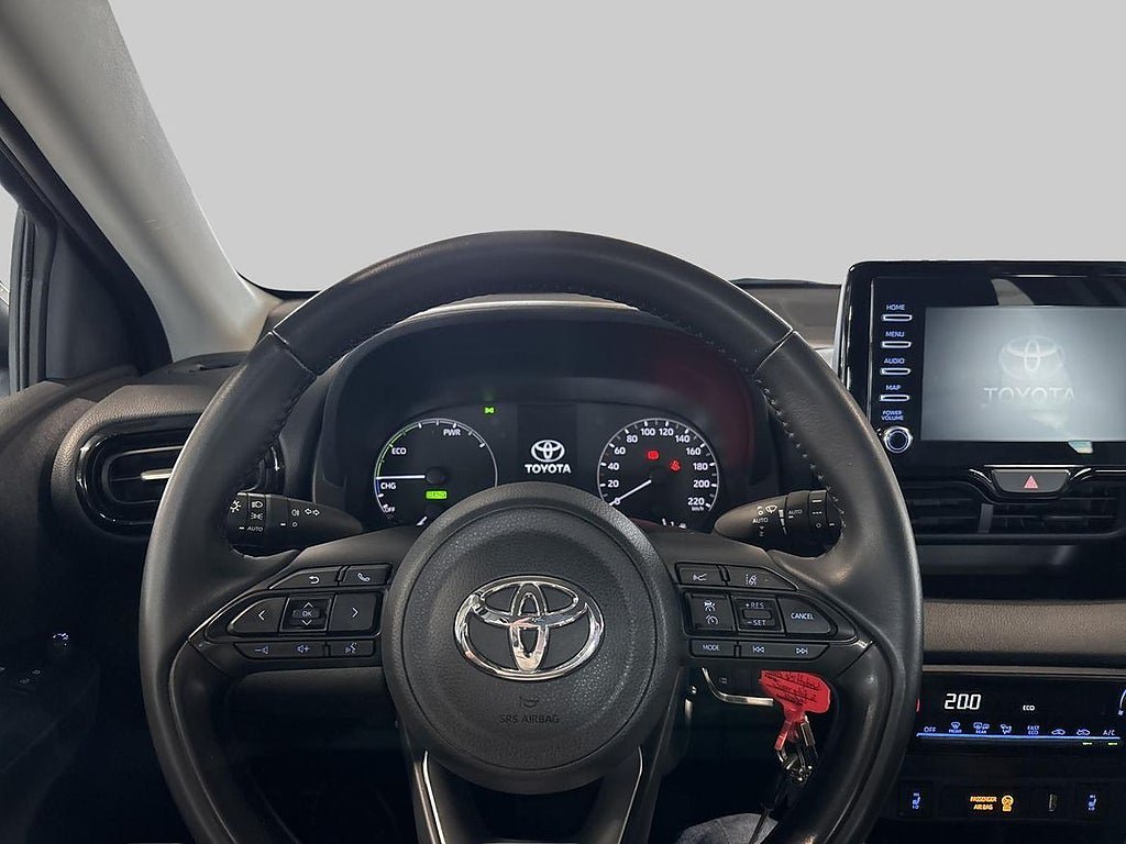 Vehicle Image 15
