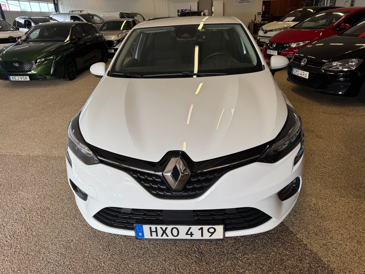 Vehicle Image 8