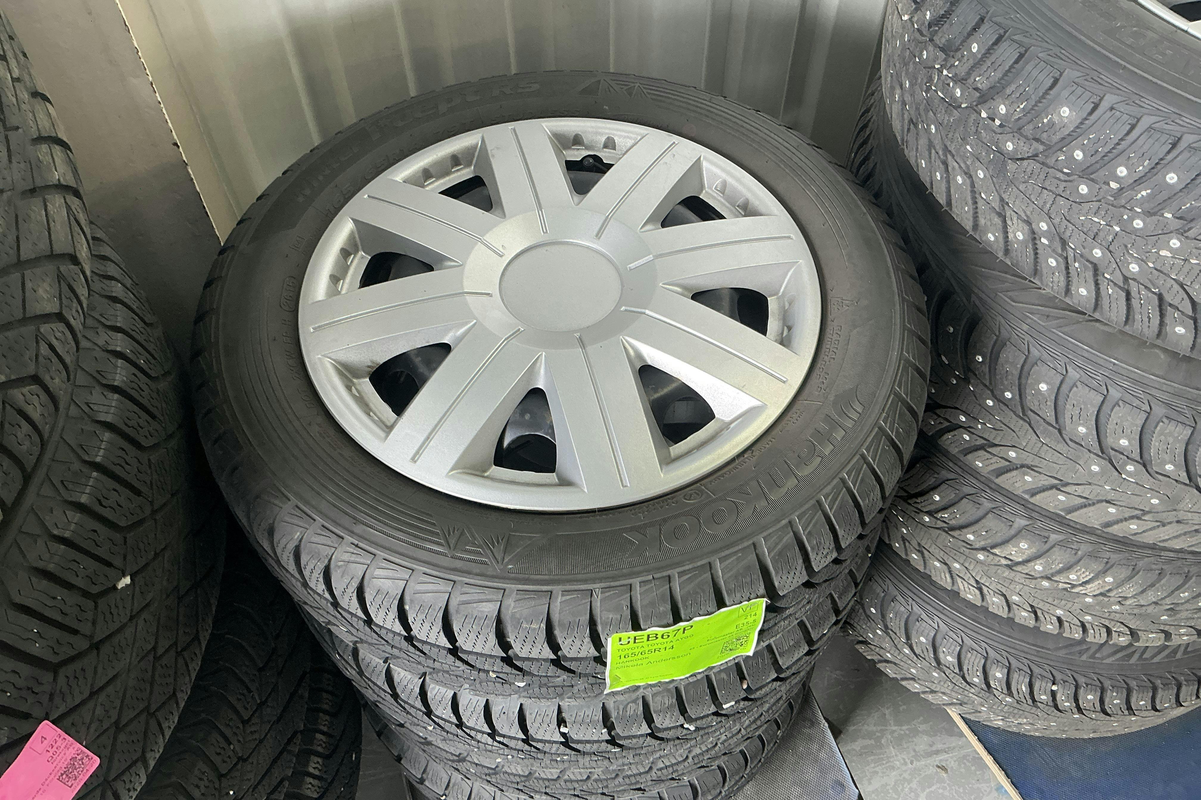 Vehicle Image 11