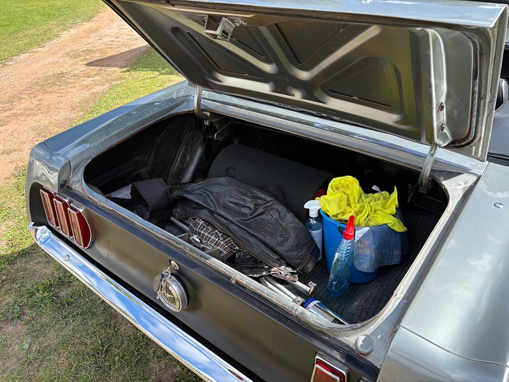 Vehicle Image 23
