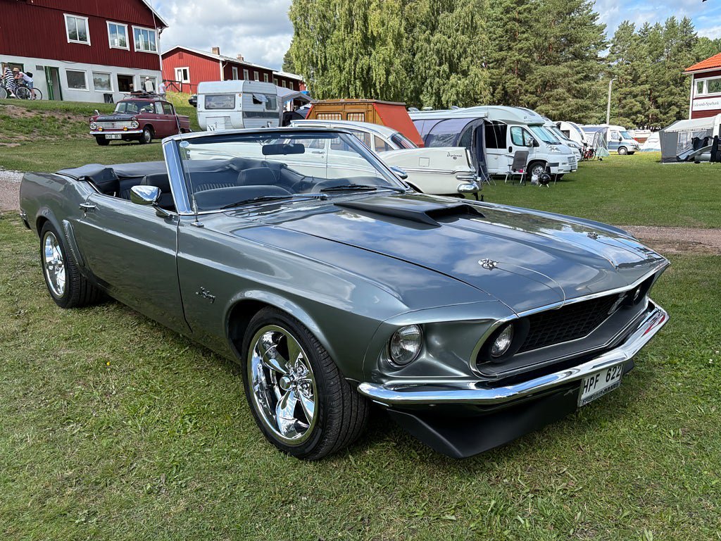 Vehicle Image 26