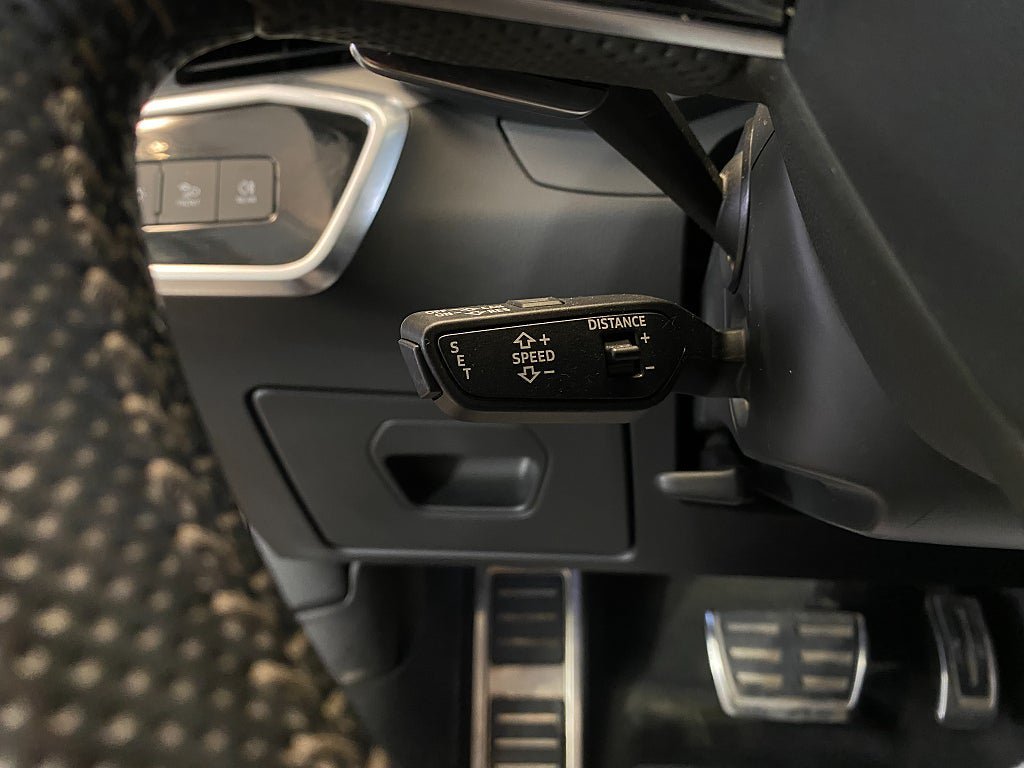 Vehicle Image 45