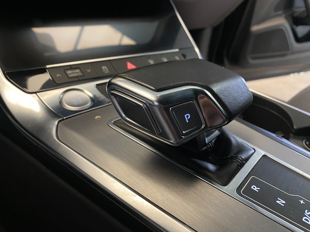 Vehicle Image 50