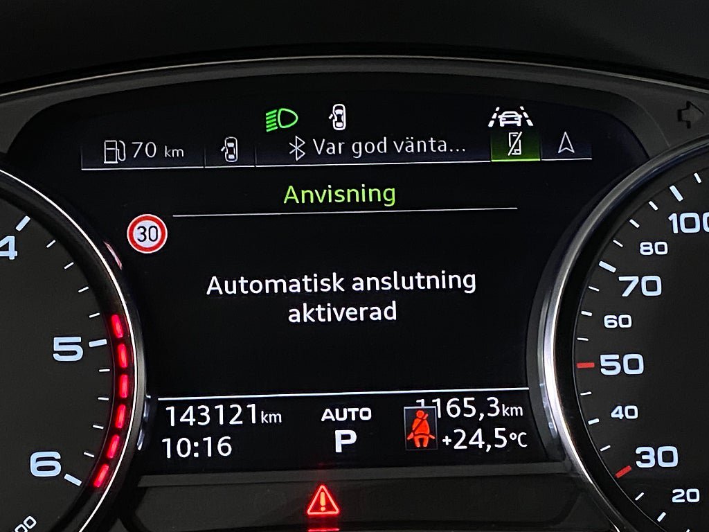 Vehicle Image 52