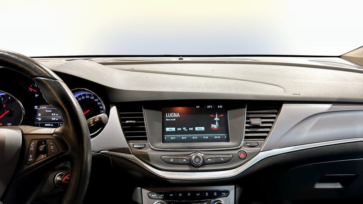 Vehicle Image 9