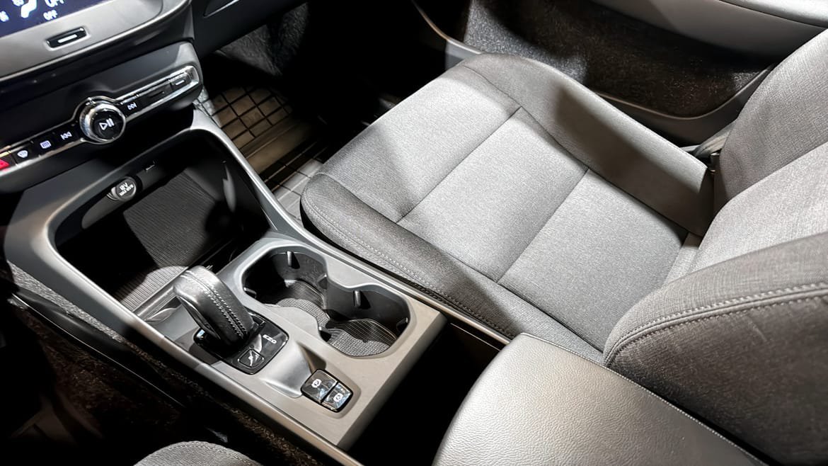Vehicle Image 15
