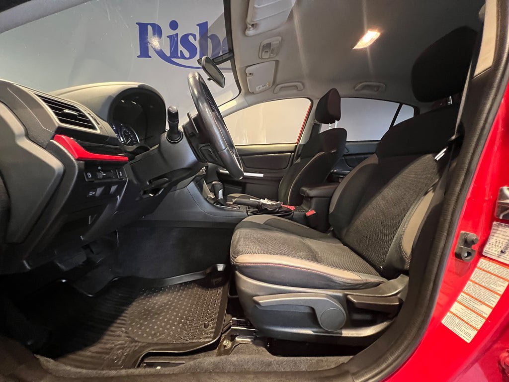 Vehicle Image 10