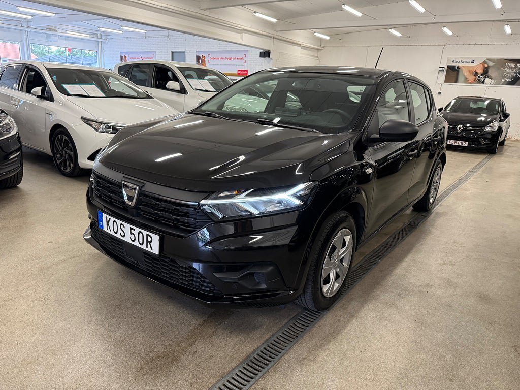 Vehicle Image 14