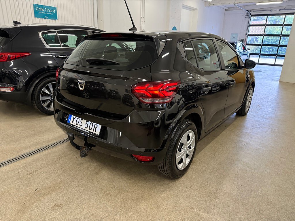 Vehicle Image 15