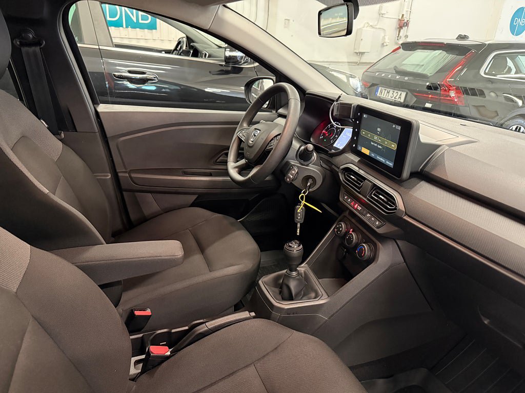 Vehicle Image 20