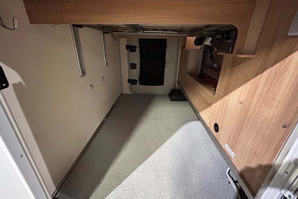Vehicle Image 27