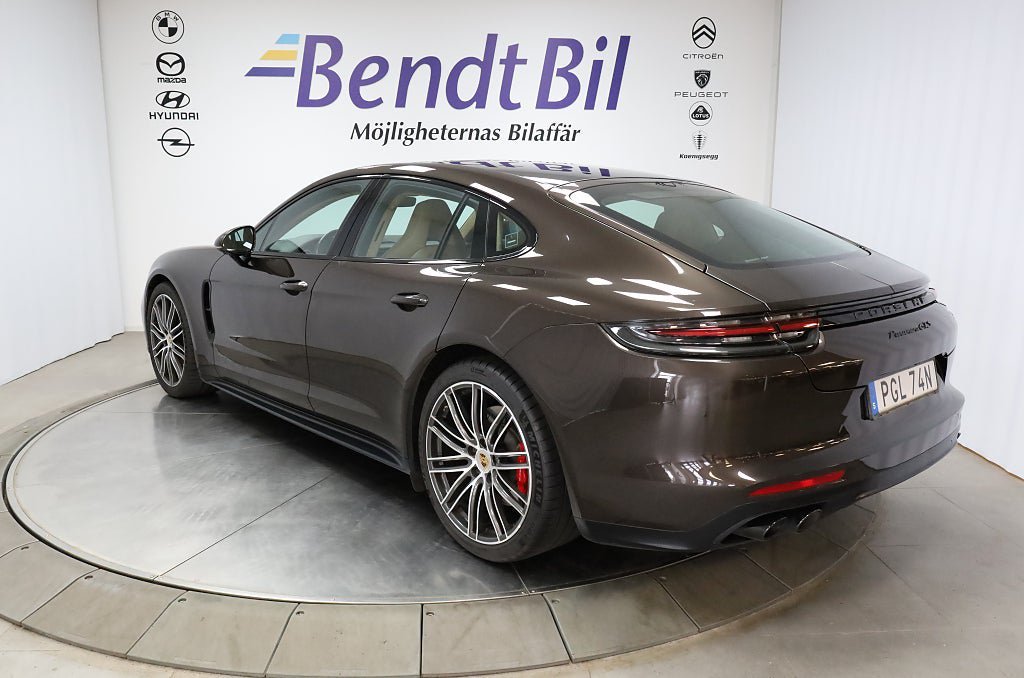 Vehicle Image 15