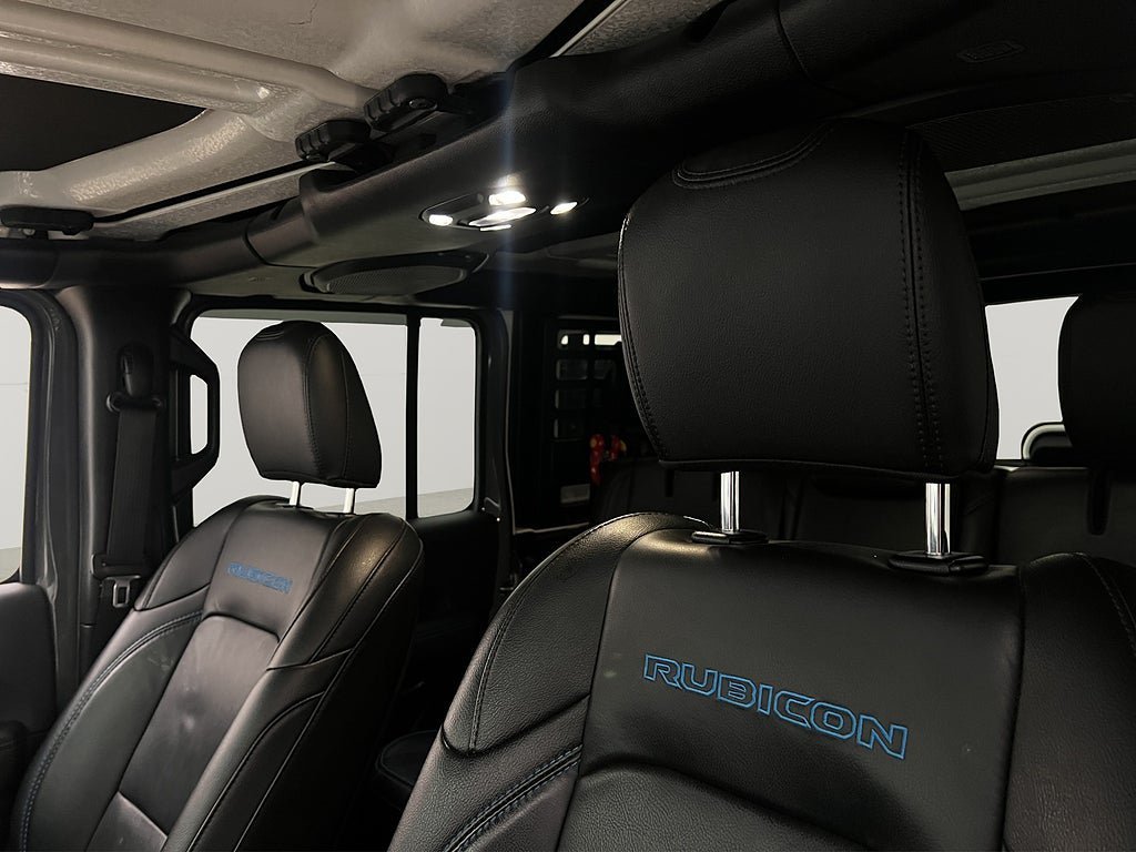 Vehicle Image 38