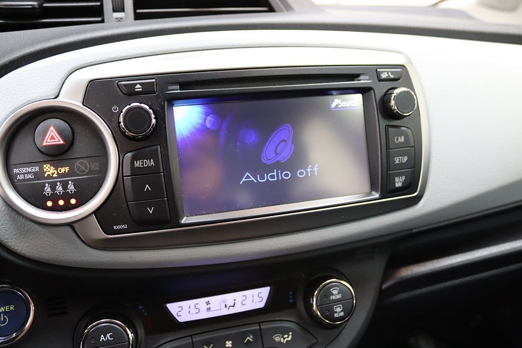 Vehicle Image 18