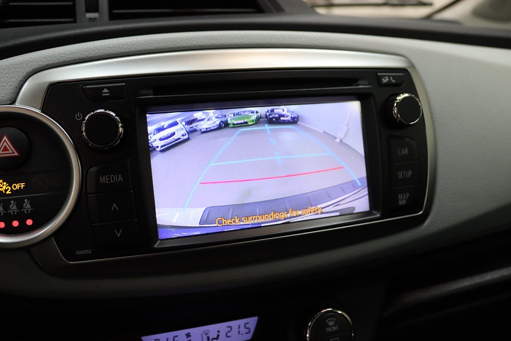 Vehicle Image 19