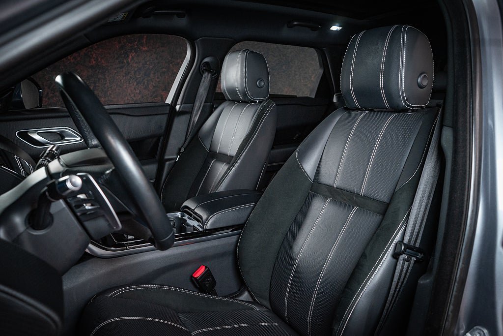 Vehicle Image 13