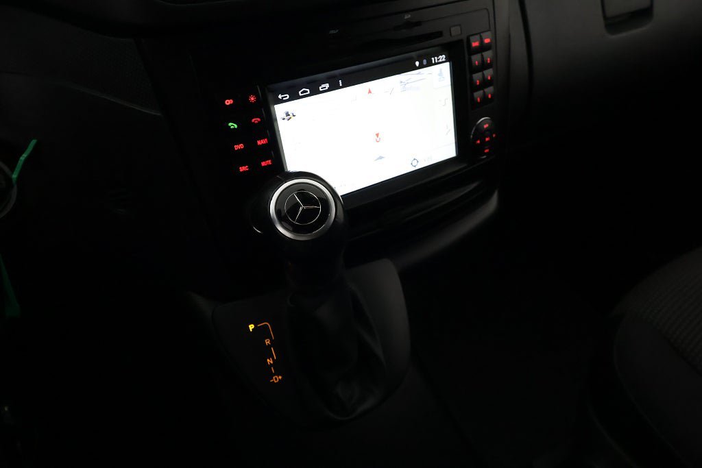 Vehicle Image 24