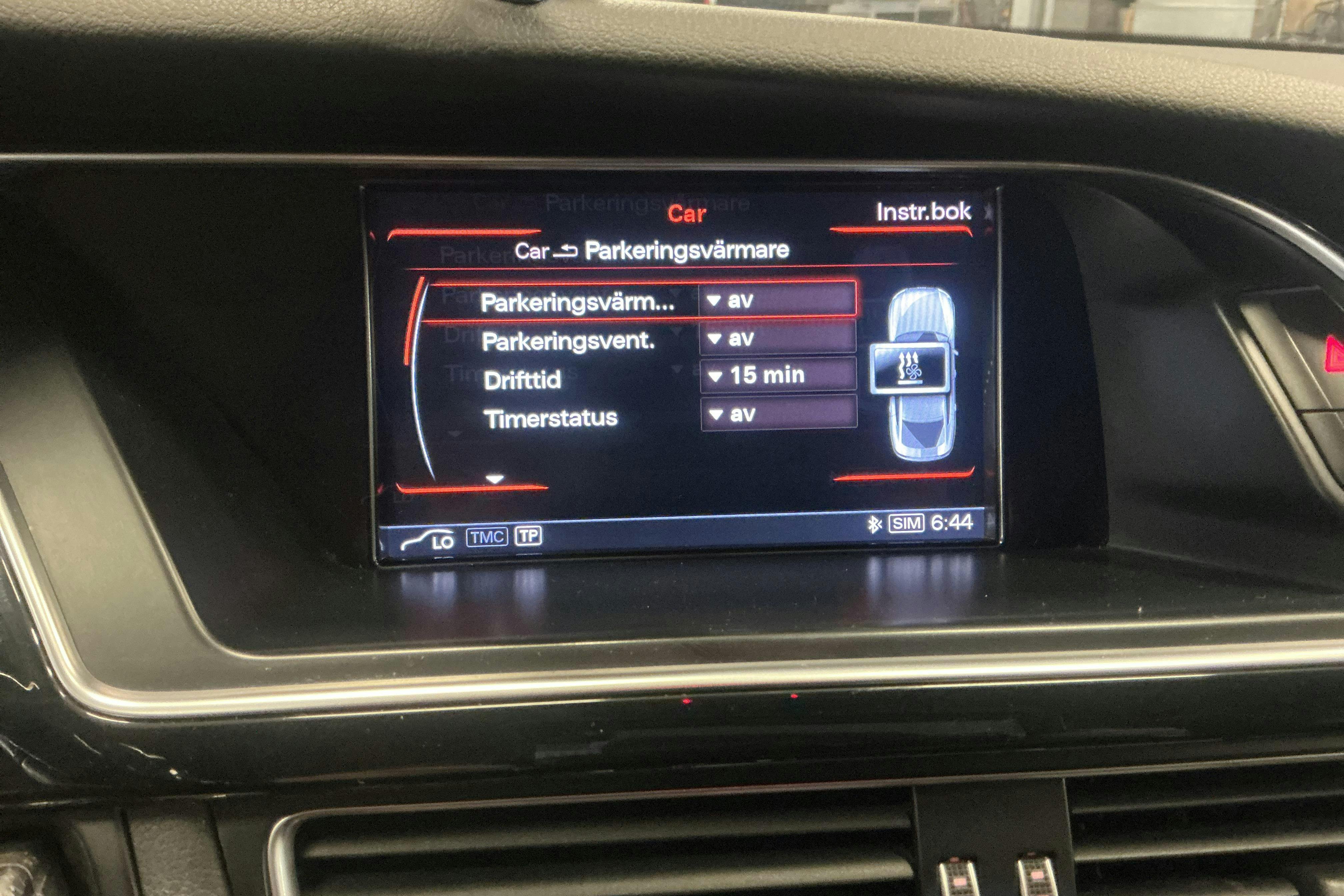 Vehicle Image 12