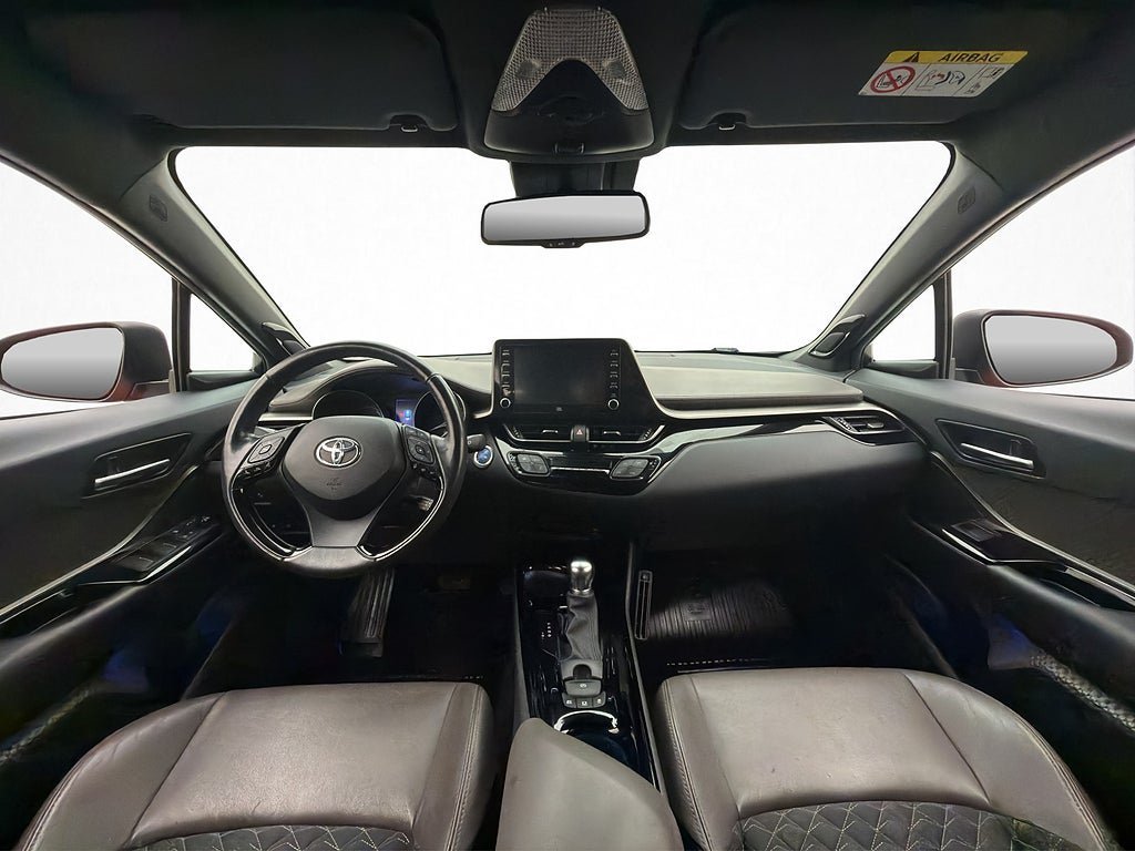Vehicle Image 13