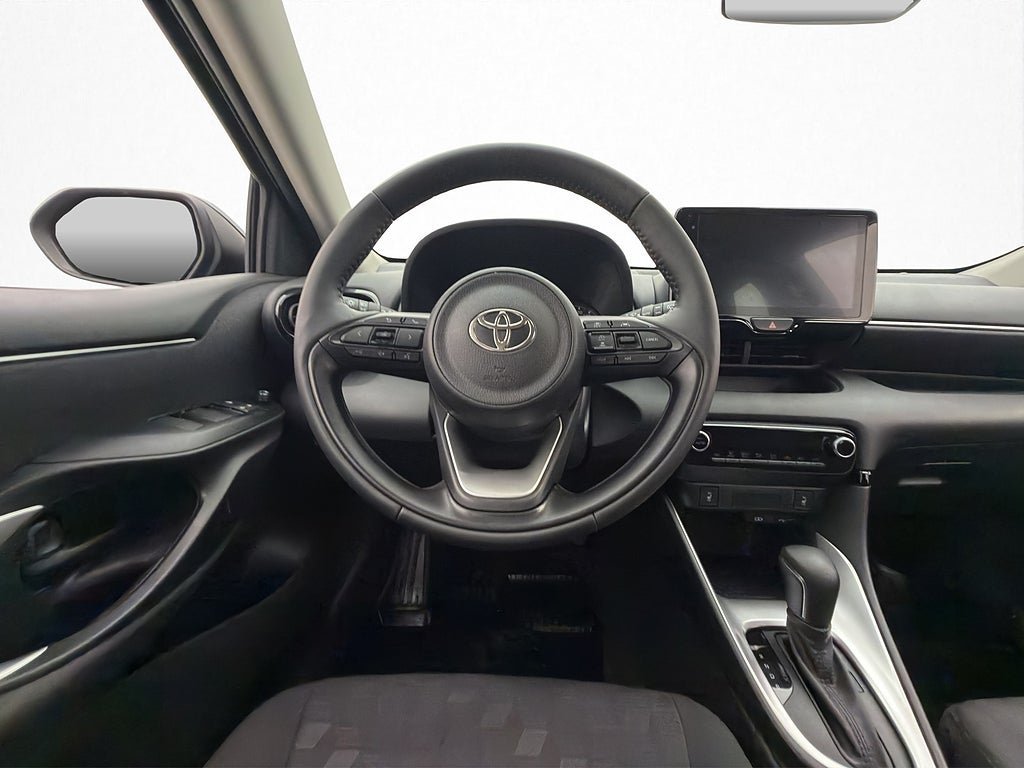 Vehicle Image 13