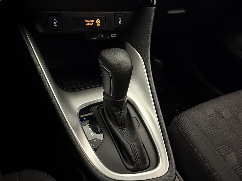 Vehicle Image 22