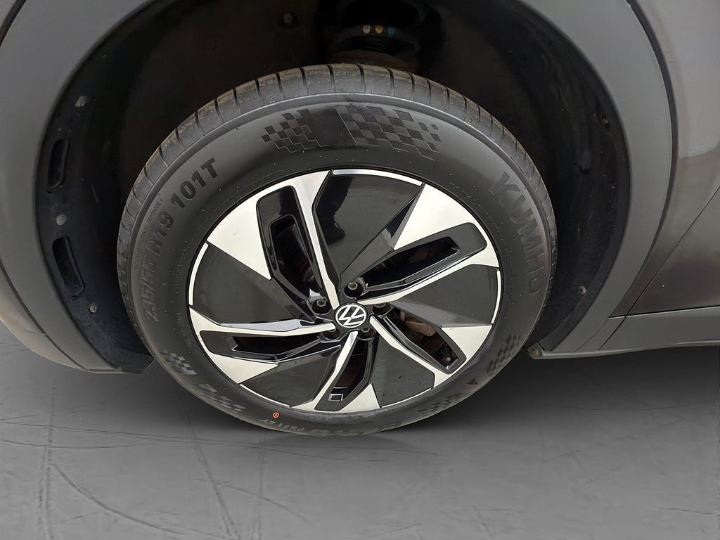 Vehicle Image 31