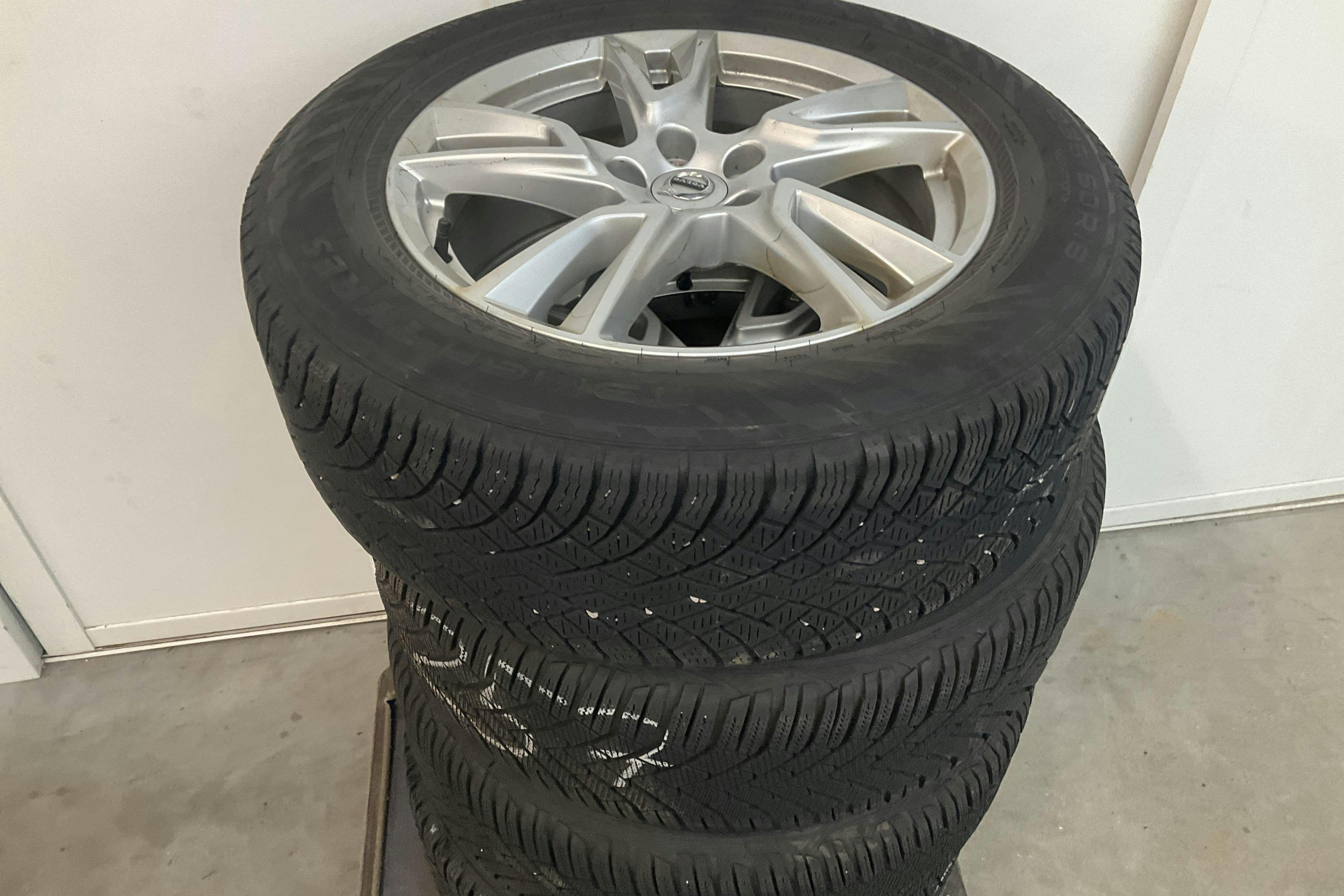 Vehicle Image 20