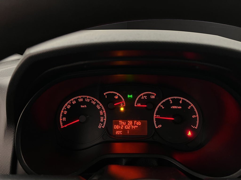 Vehicle Image 17