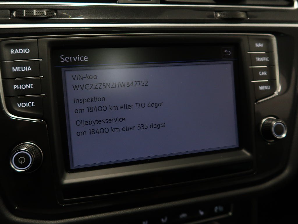 Vehicle Image 32