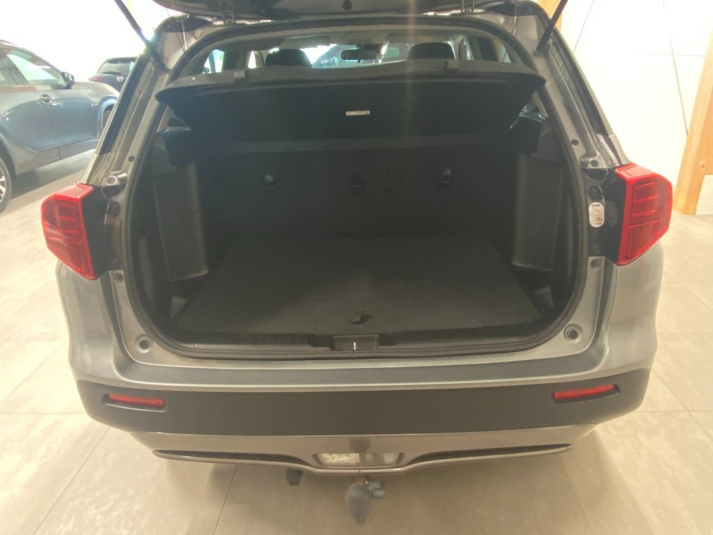 Vehicle Image 17