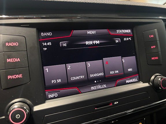 Vehicle Image 16